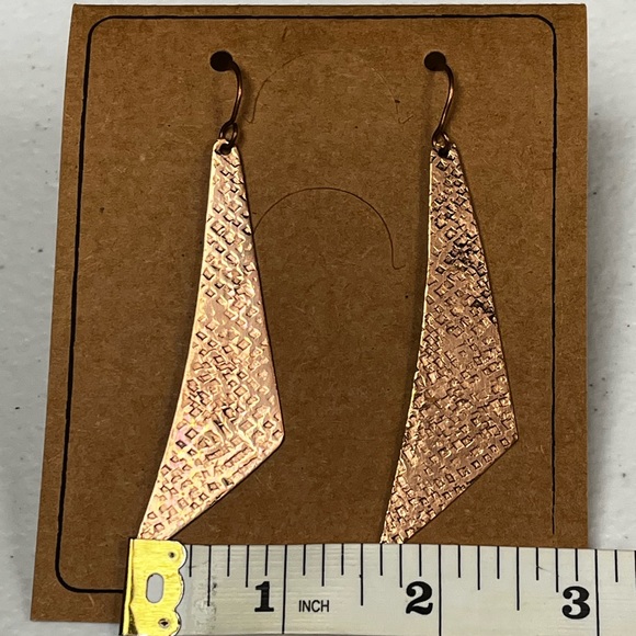 Handcrafted Hammered Copper Pierced Earrings - Picture 5 of 6